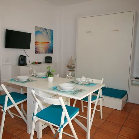 Cozy Sea View Beach Apt. Appartement Quarteira